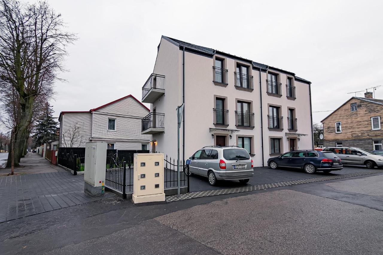 Owls Hill Apartment Каунас Екстер'єр фото